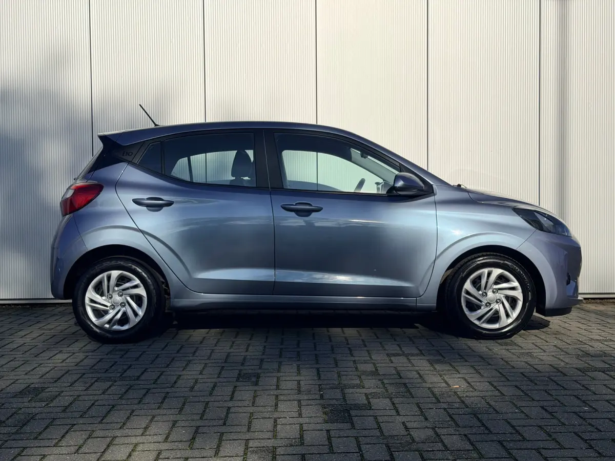 1.0 Comfort / Apple Carplay & Android Auto Navigatie / Cruise Control / Airco / NL Auto / 1e Eigenaar / | Achterbank in delen neerklapbaar | Airco | Multimedia scherm standaard