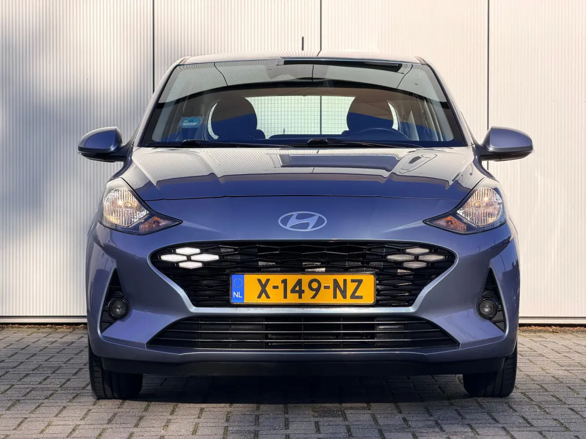 1.0 Comfort / Apple Carplay & Android Auto Navigatie / Cruise Control / Airco / NL Auto / 1e Eigenaar / | Achterbank in delen neerklapbaar | Airco | Multimedia scherm standaard