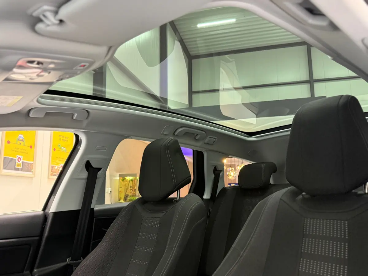 1.2 PureTech Allure | Pano | NAP | Navi | Cruise |Distributie V.V.| Climate | PDC