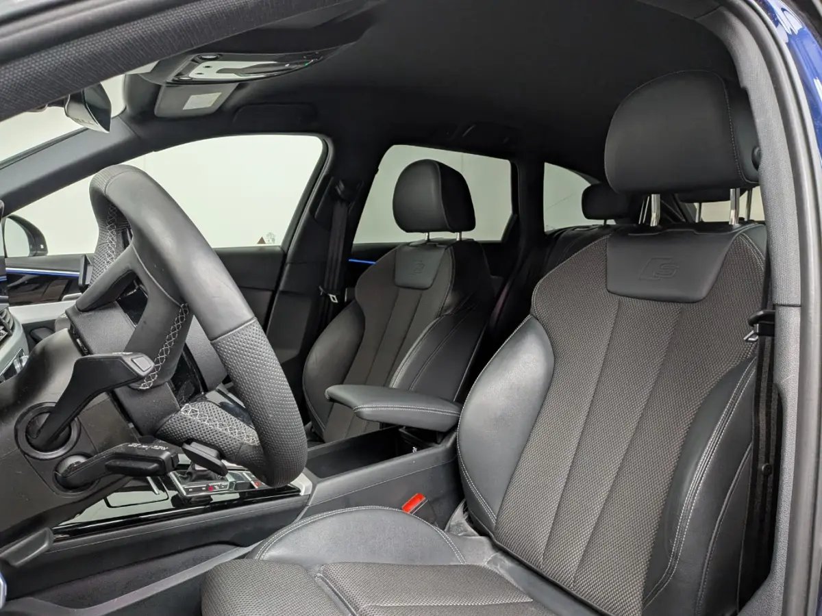 35 150PK S-Tronic TFSI S edition Competition | S-Line in- en exterieur | Audi MMI Navigatie | Elektrische achterklep | Climate Control | Verwarmbare voorstoelen