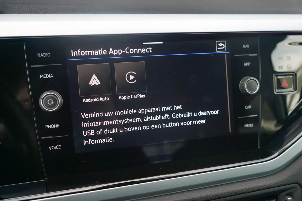 1.0 TSI 95pk DSG Life Edition | Trekhaak | Achteruitrijcamera | Navigatie