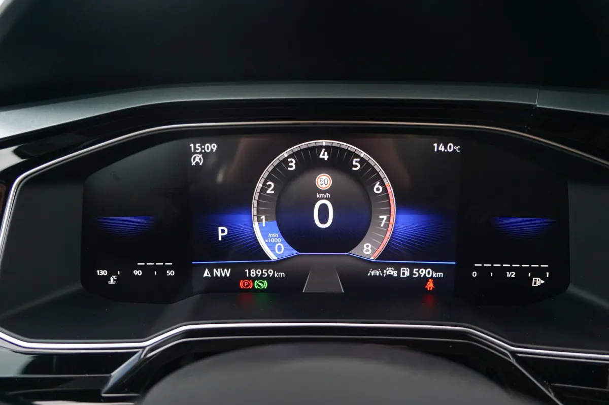 1.0 TSI 95pk DSG Life Edition | Trekhaak | Achteruitrijcamera | Navigatie