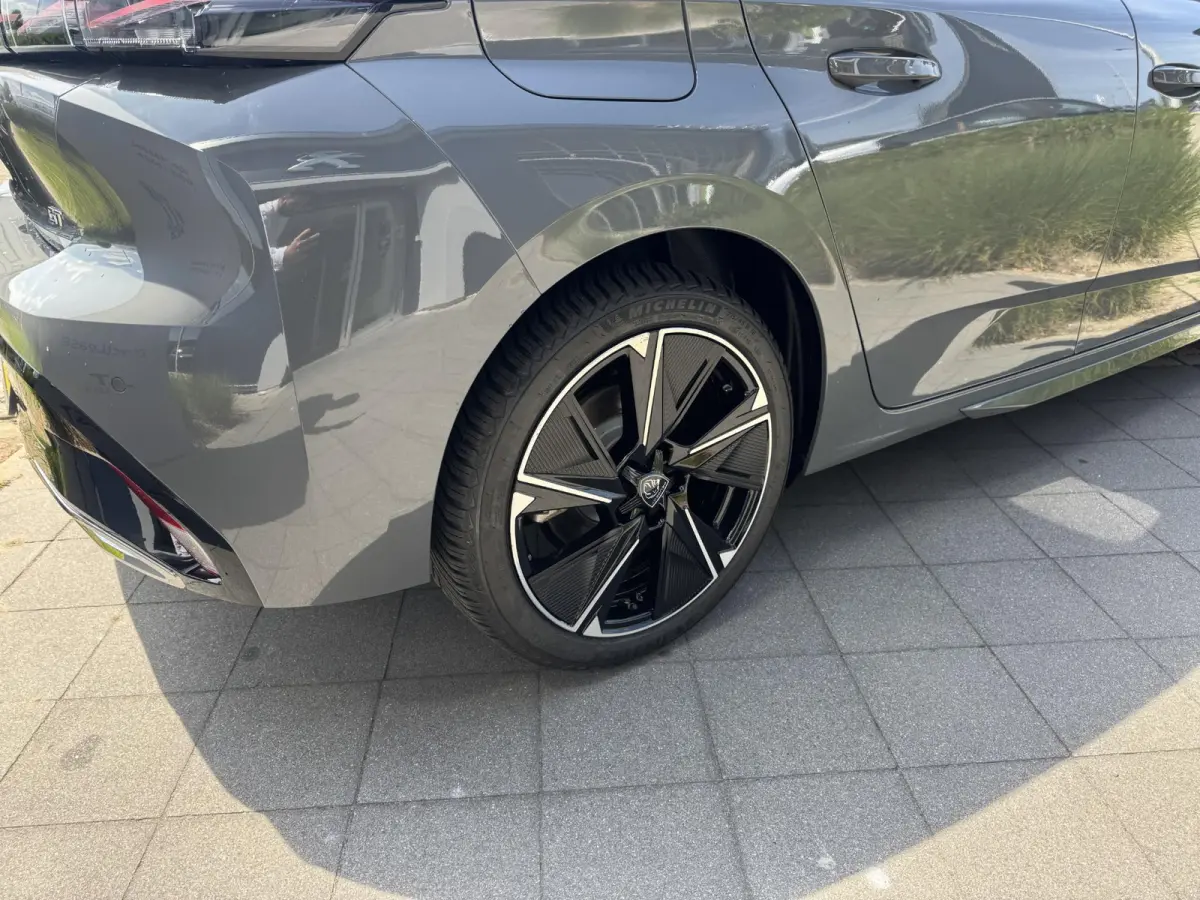 GT Avantage EV 54 kWh l Voorraad l Alcantara Executive Pack l Warmtepomp