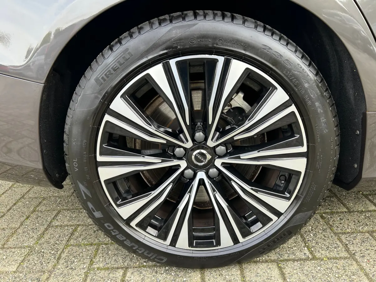 2.0 T6 Plug-in hybrid AWD Plus Bright | Long Range | SoH 94% | Pilot Assist | BLIS | Memory | Stoel & stuurverwarming | Camera |