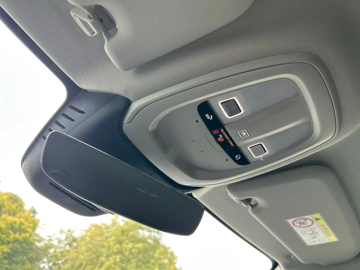 2.0 T6 Plug-in hybrid AWD Plus Bright | Long Range | SoH 94% | Pilot Assist | BLIS | Memory | Stoel & stuurverwarming | Camera |