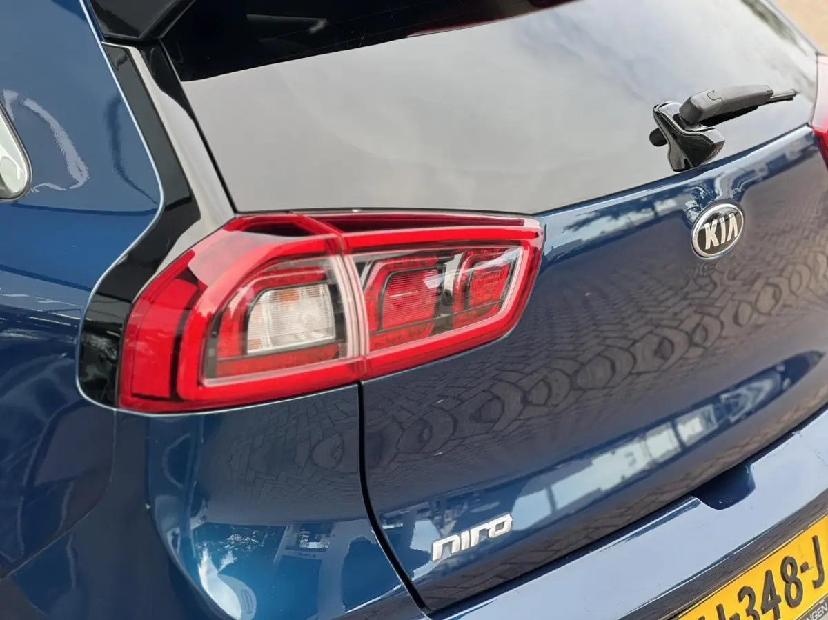 1.6 GDi Hybrid ExecutiveLine Vele opties Dealer NAP