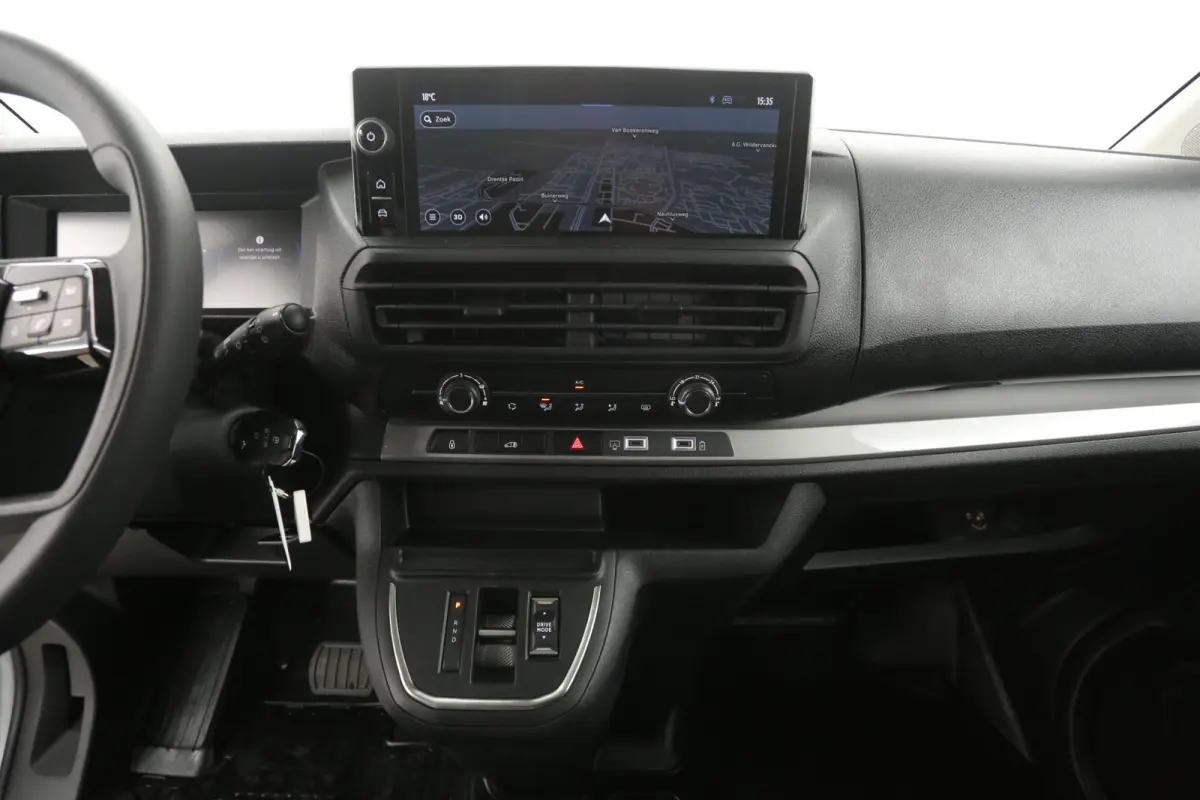 Electric 75 kWh Range L2H1 | Snelladen | SOH 97% | Airco | Camera | Virtual | 3 Zits | Cruise | Carplay