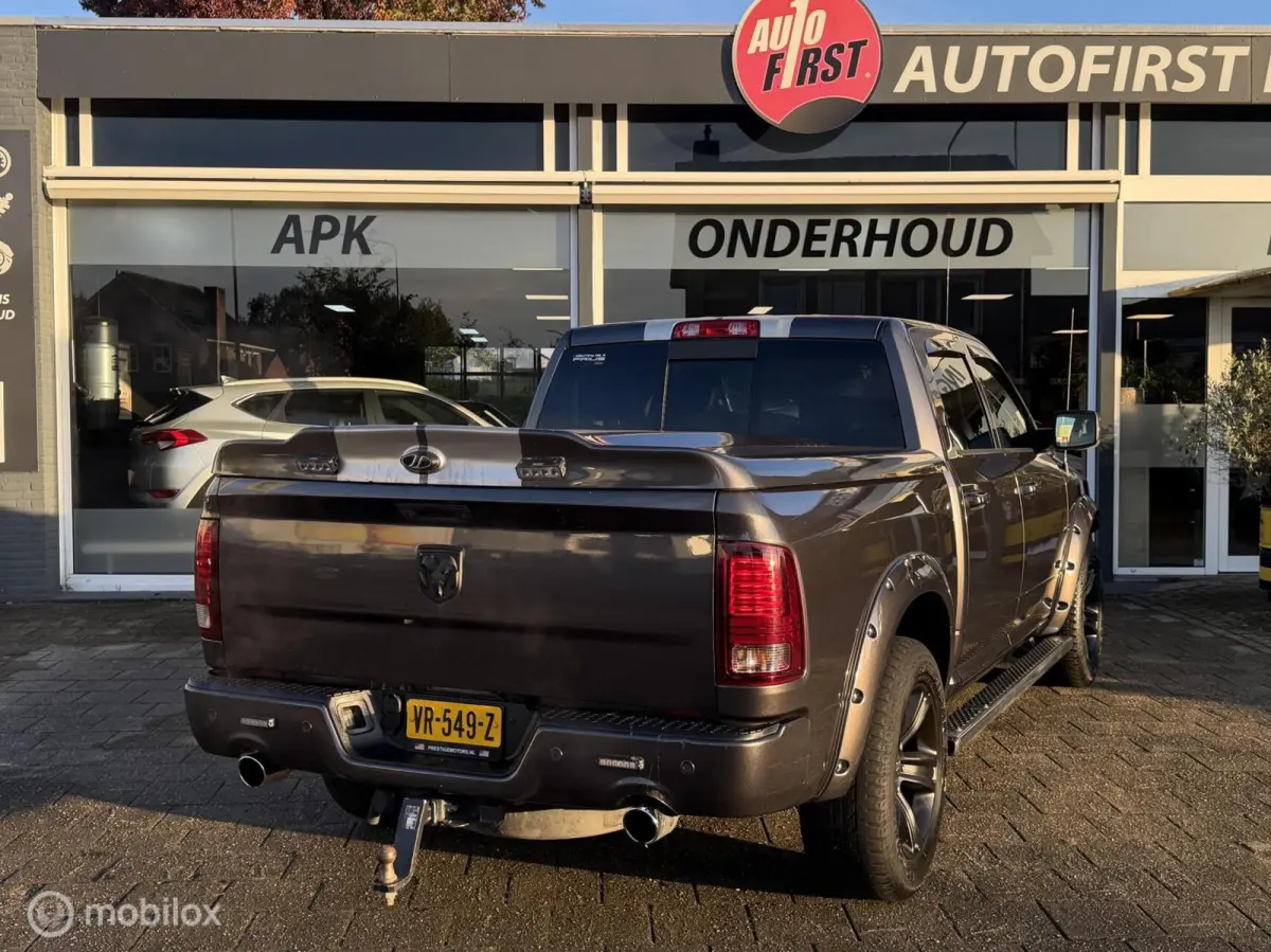 1500 5.7 V8 Quad Cab 6'4 BTW CAMERA NAP LEDER