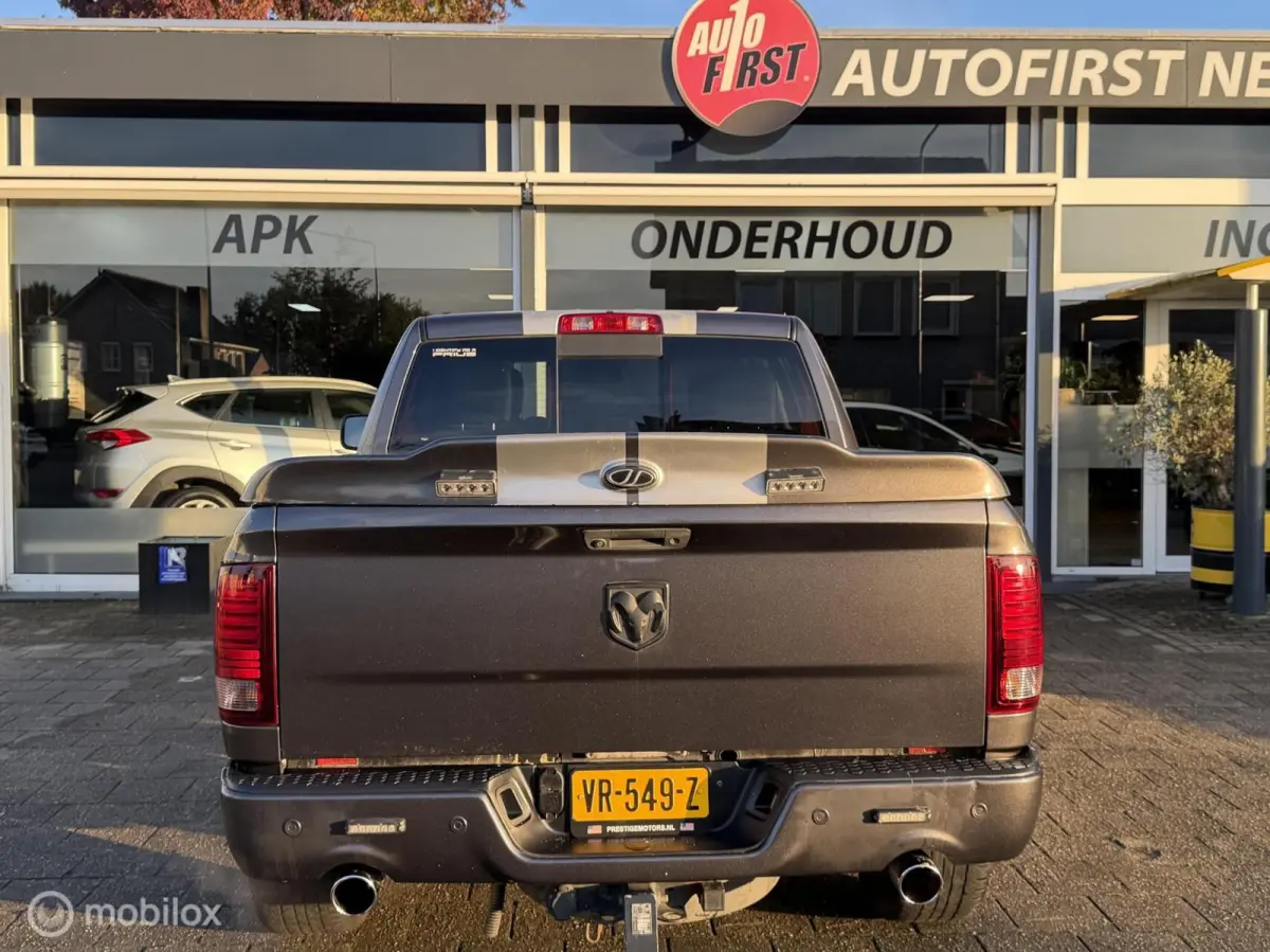 1500 5.7 V8 Quad Cab 6'4 BTW CAMERA NAP LEDER