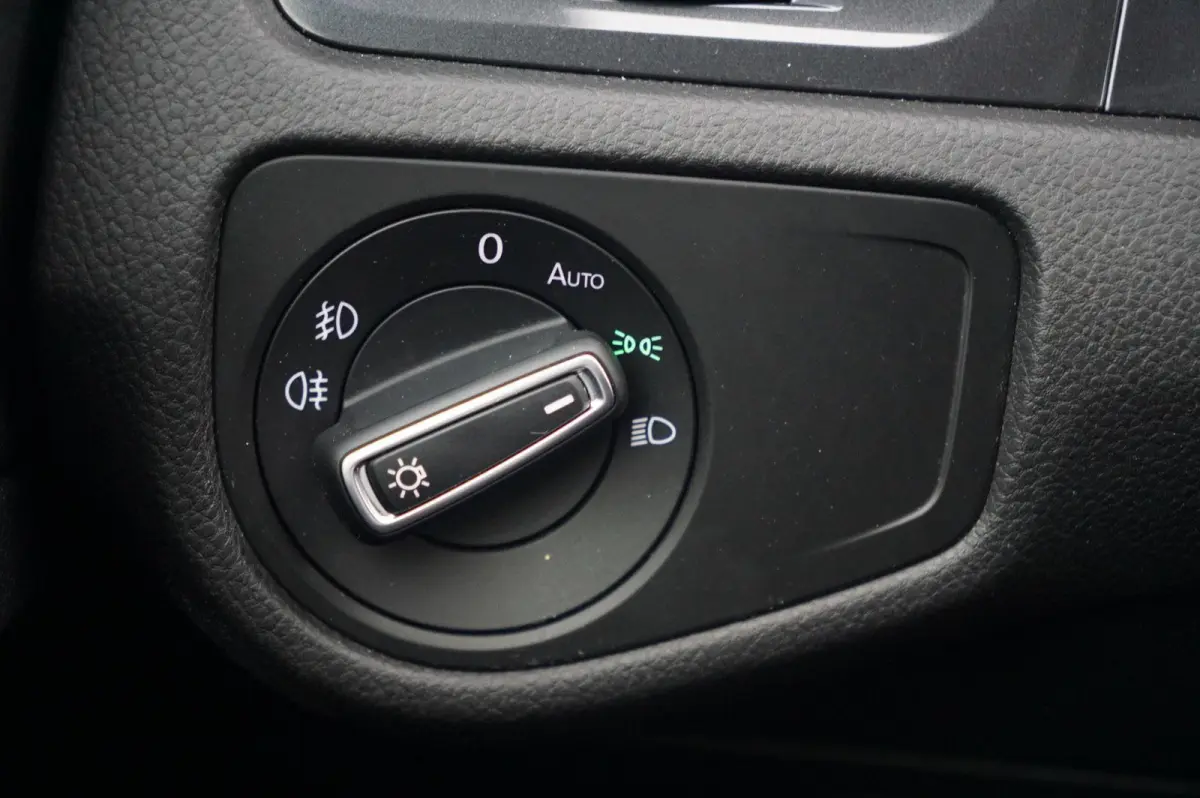 1.0 TSI 115pk Comfortline Business | Trekhaak | Stoelverwarming | Ergo Active Stoel | Navigatie
