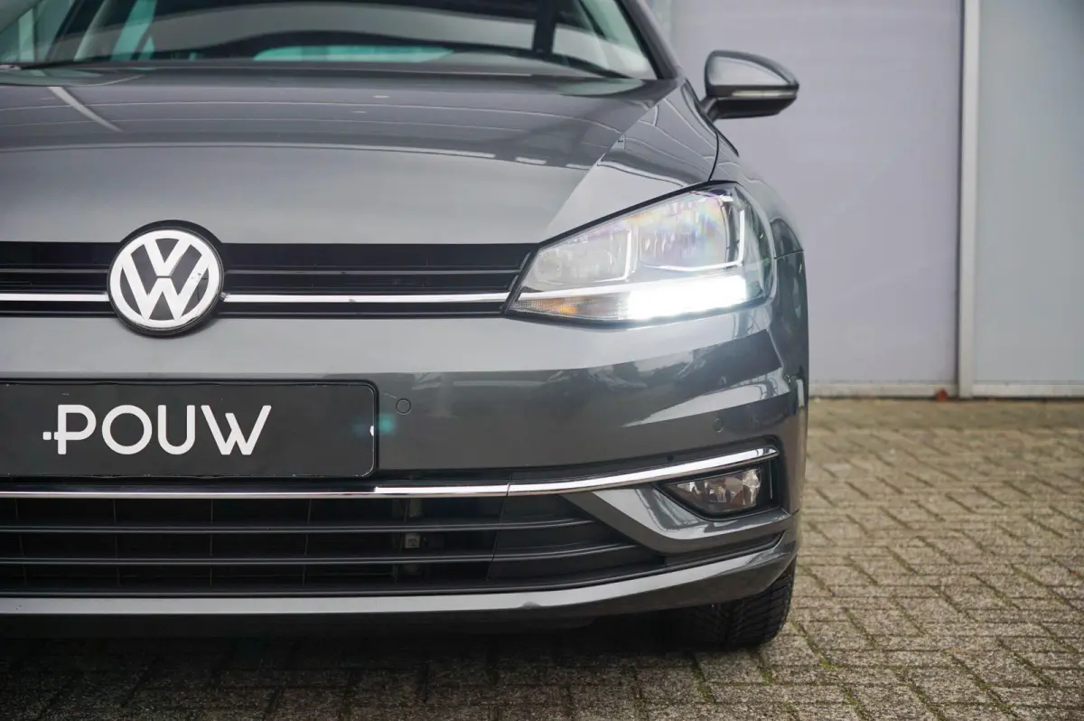 1.0 TSI 115pk Comfortline Business | Trekhaak | Stoelverwarming | Ergo Active Stoel | Navigatie