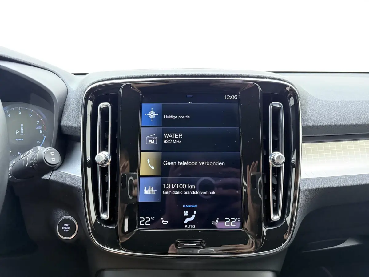 1.5 T4 Plug-in hybrid Plus Dark | Apple Carplay / Android Auto | Harman/Kardon | Parkeersensoren |