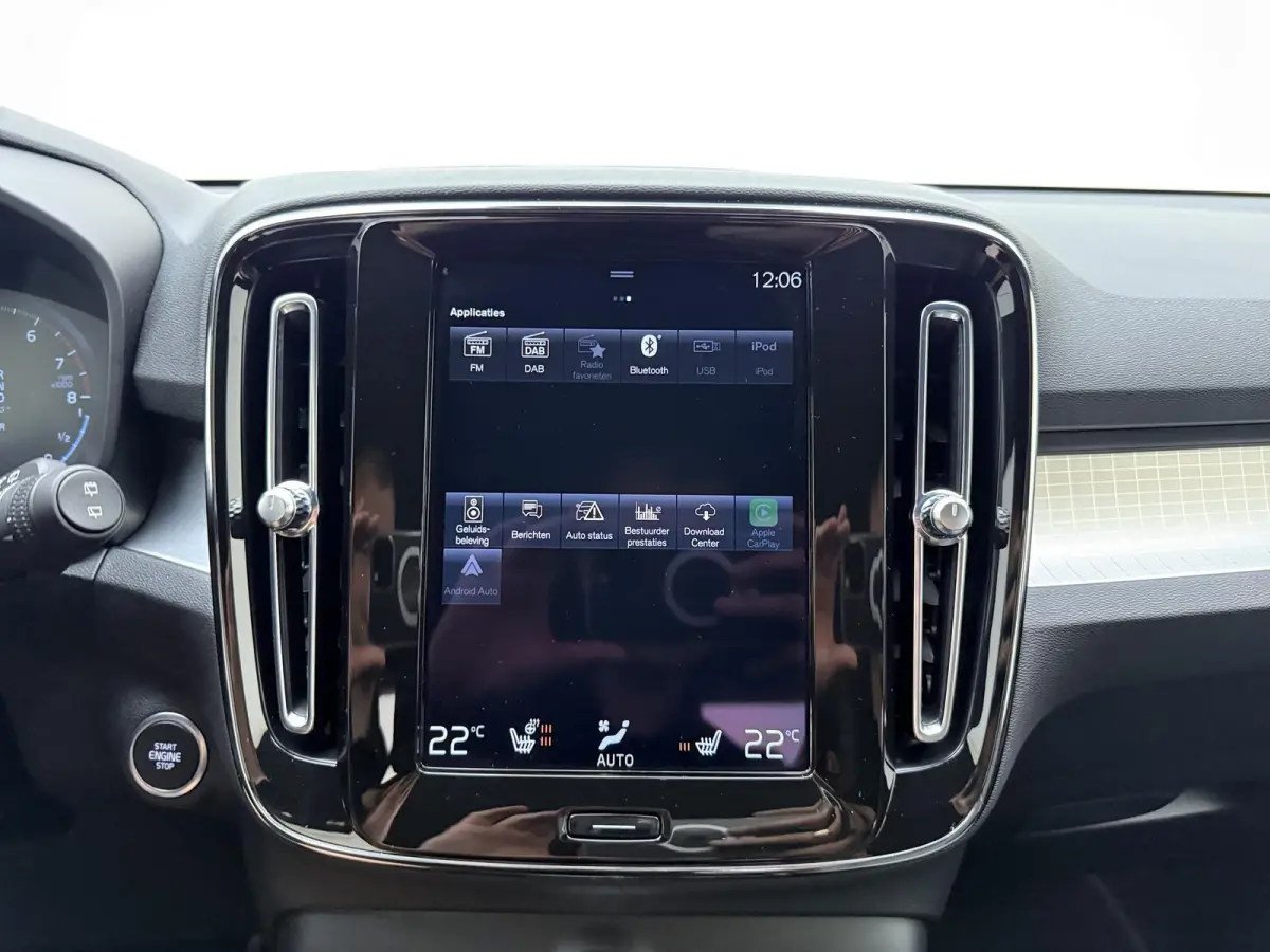 1.5 T4 Plug-in hybrid Plus Dark | Apple Carplay / Android Auto | Harman/Kardon | Parkeersensoren |