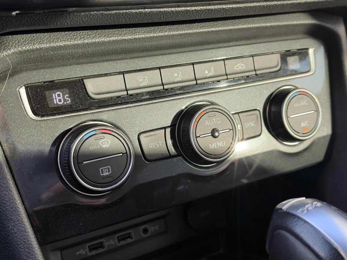 2.0 TSI 4DRIVE Xcellence Limited Edition 7p. | ACC | Trekhaak | Achteruitrijcamera | Lane Assist | Keyless | Apple CarPlay/Android Auto |