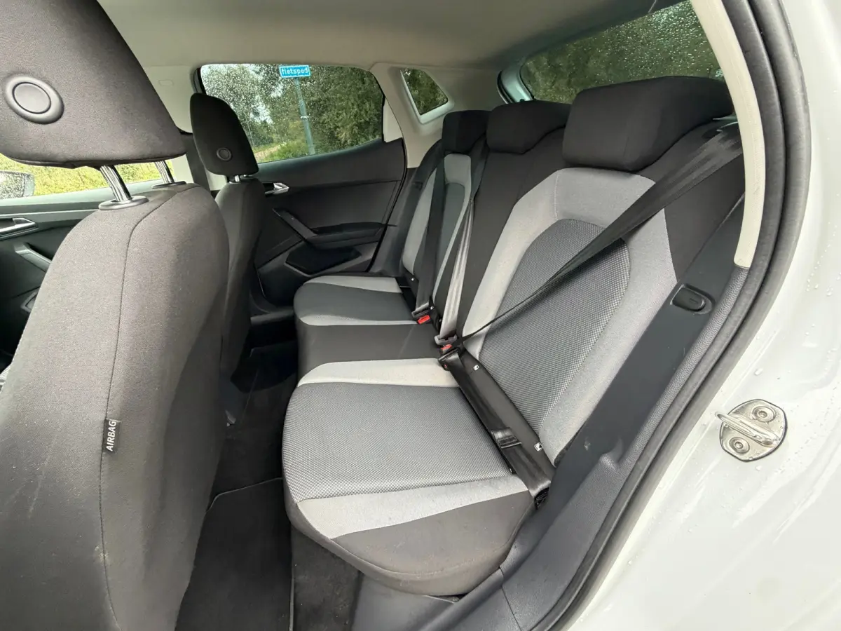 1.0 TSI FR LED I CAMERA I PDC I CARPLAY I CRUISE I DIKKE AUTO