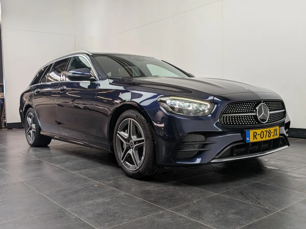 300 e Business Solution AMG l 1e Eigenaar l Dealeronderhoud l Leder l Pano Dak l Elektr. Stoel incl Memory l 360gr Camera l
