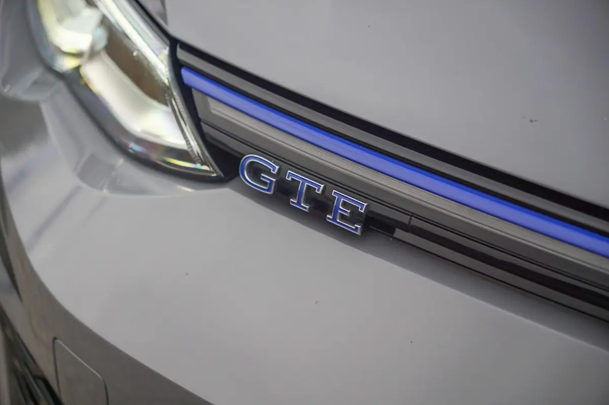 GTE 1.4 eHybrid 245pk | SoH 91% | Keyless | Achteruitrijcamera | Navigatie