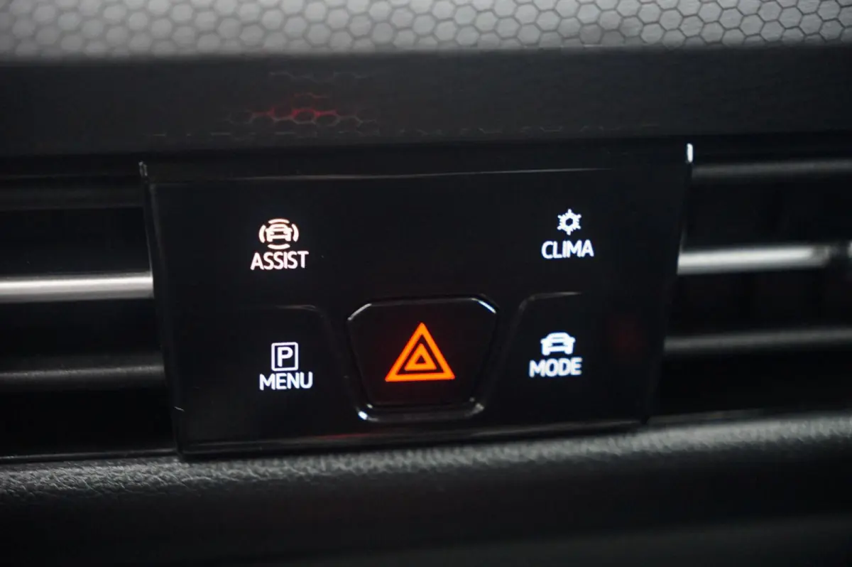 GTE 1.4 eHybrid 245pk | SoH 91% | Keyless | Achteruitrijcamera | Navigatie