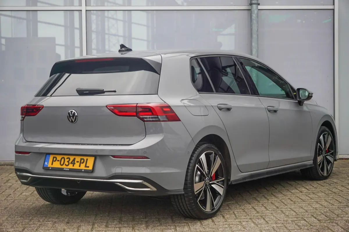 GTE 1.4 eHybrid 245pk | SoH 91% | Keyless | Achteruitrijcamera | Navigatie