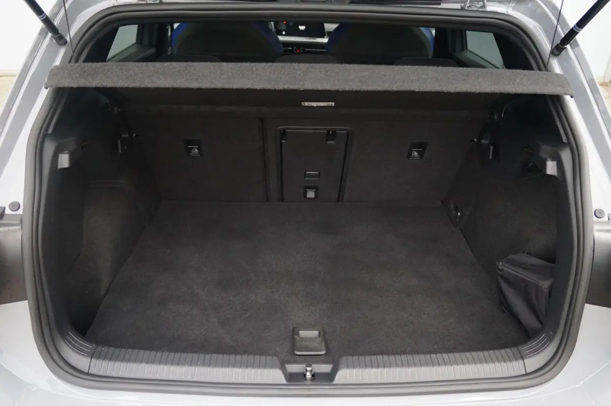GTE 1.4 eHybrid 245pk | SoH 91% | Keyless | Achteruitrijcamera | Navigatie