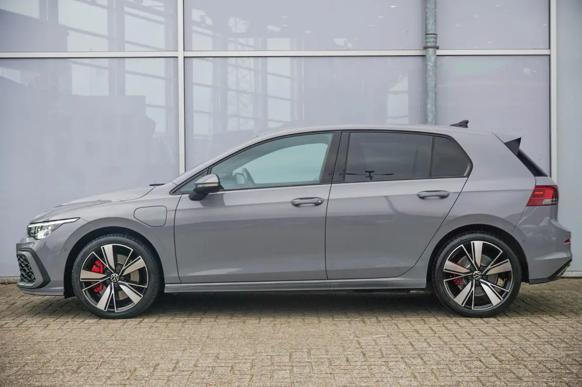 GTE 1.4 eHybrid 245pk | SoH 91% | Keyless | Achteruitrijcamera | Navigatie