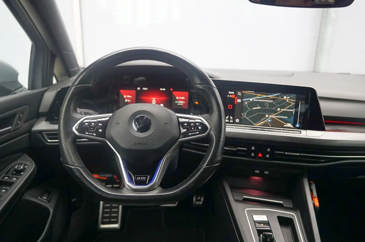 GTE 1.4 eHybrid 245pk | SoH 91% | Keyless | Achteruitrijcamera | Navigatie