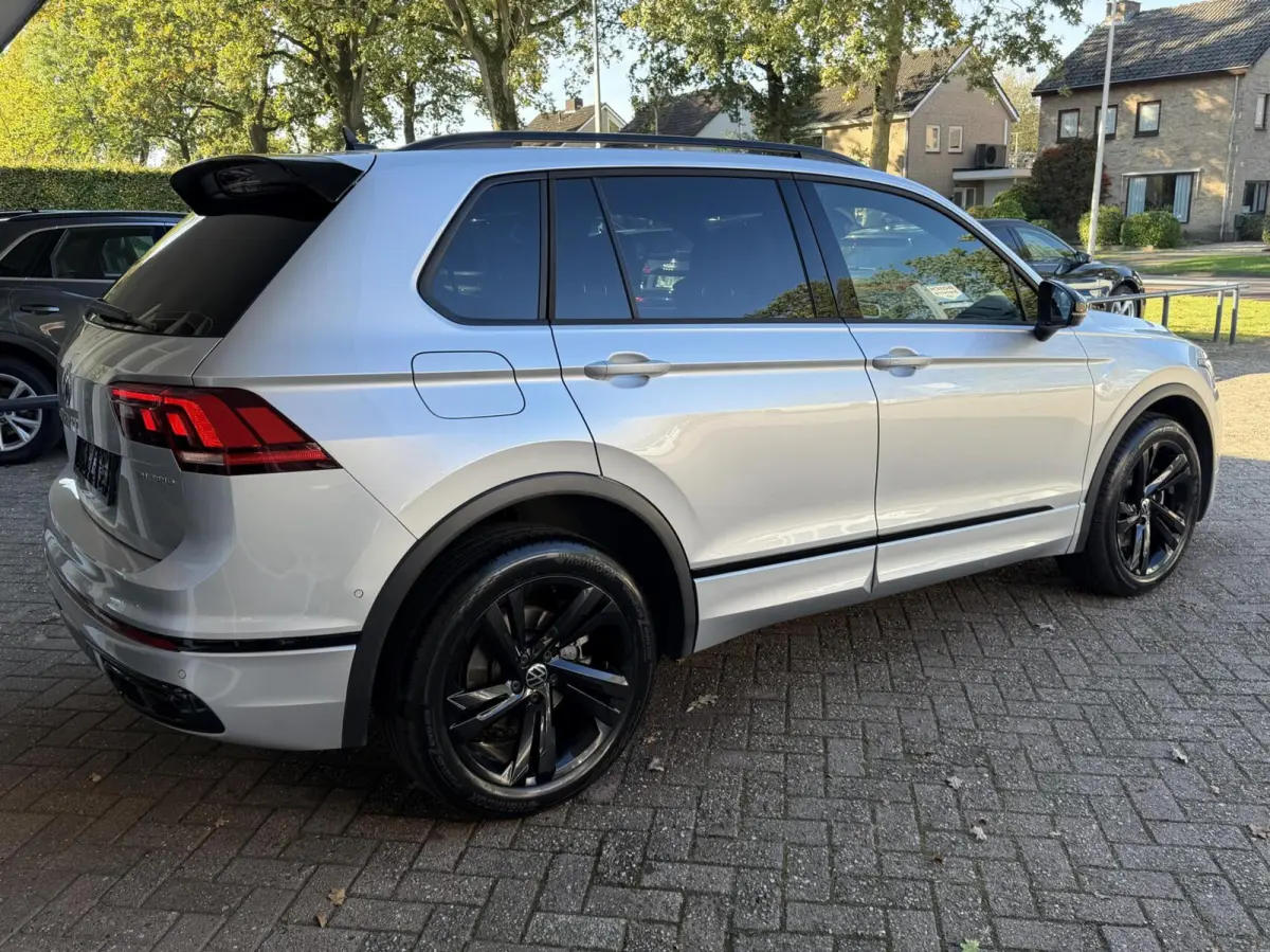 1.4 TSI eHybrid R-Line Black Style Stoelvw..