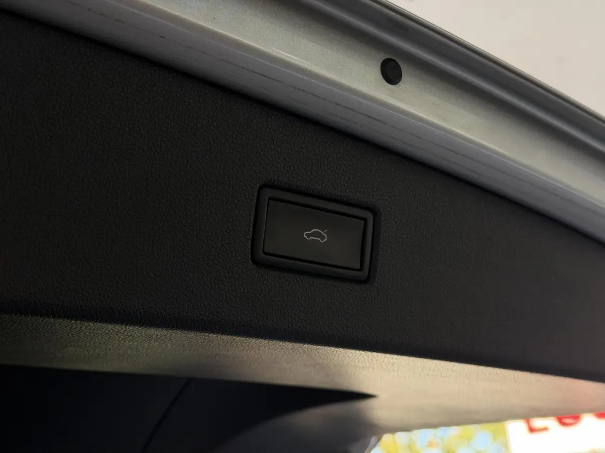 1.4 TSI eHybrid R-Line Black Style Stoelvw..
