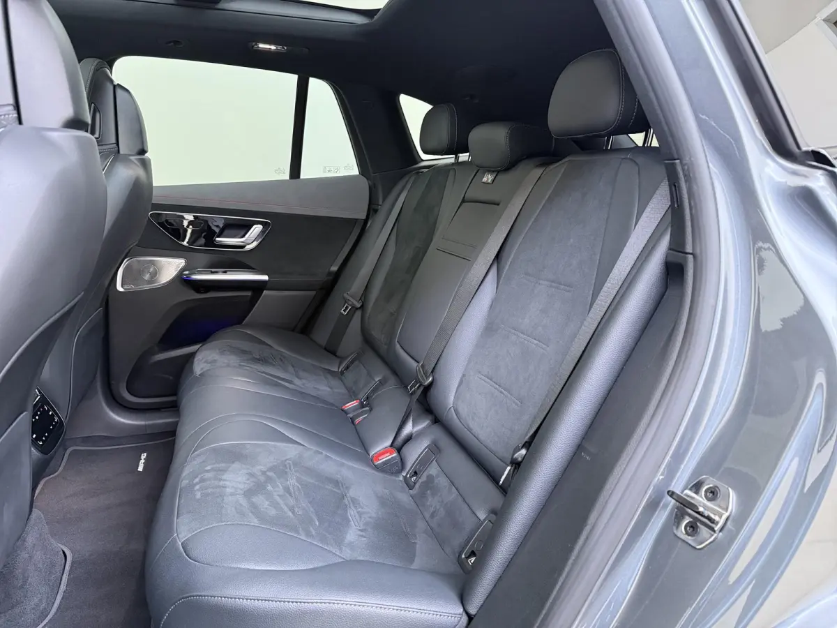 300 Sport Edition 91 kWh / Panoramadak/ 22 inch/ AIRMATIC/ Burmester 3D/ 360 camera