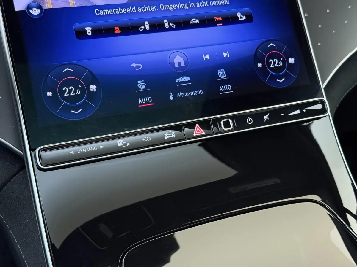 300 Sport Edition 91 kWh / Panoramadak/ 22 inch/ AIRMATIC/ Burmester 3D/ 360 camera
