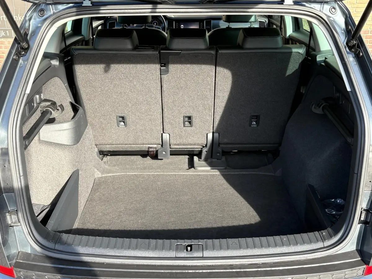 1.5 TSI 150pk Business Edition NL-AUTO/TREKHAAK/CARPLAY/CAMERA