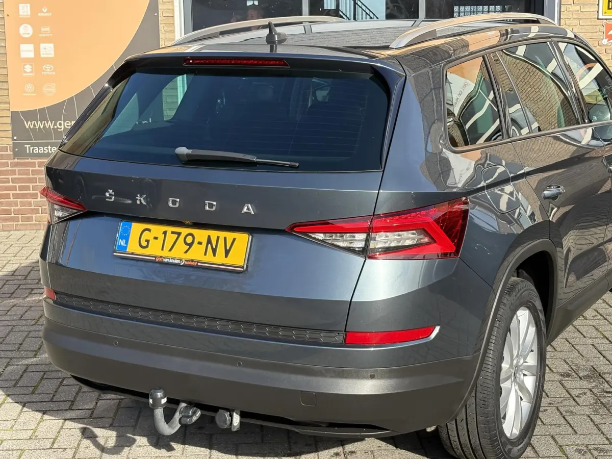 1.5 TSI 150pk Business Edition NL-AUTO/TREKHAAK/CARPLAY/CAMERA