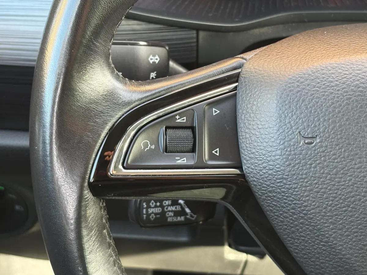 1.5 TSI 150pk Business Edition NL-AUTO/TREKHAAK/CARPLAY/CAMERA