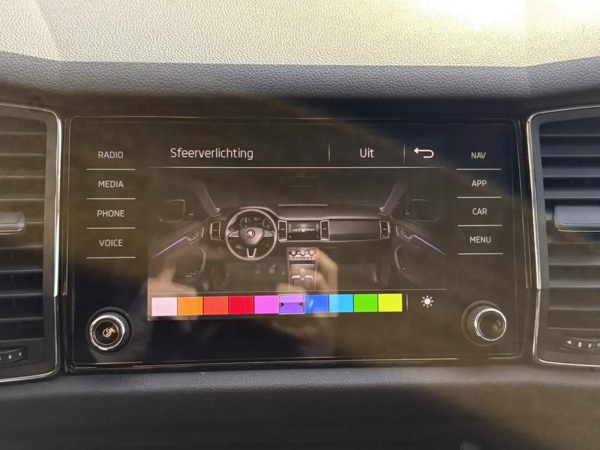 1.5 TSI 150pk Business Edition NL-AUTO/TREKHAAK/CARPLAY/CAMERA