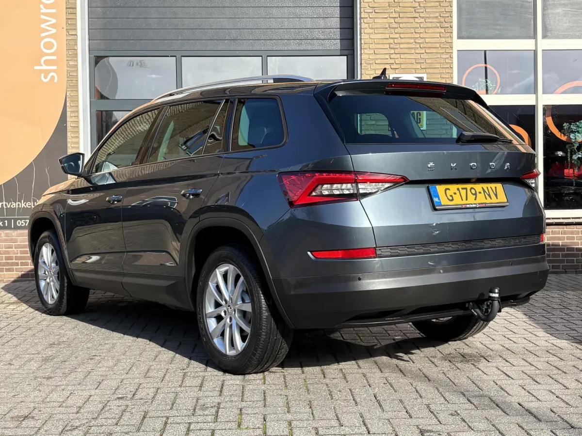 1.5 TSI 150pk Business Edition NL-AUTO/TREKHAAK/CARPLAY/CAMERA