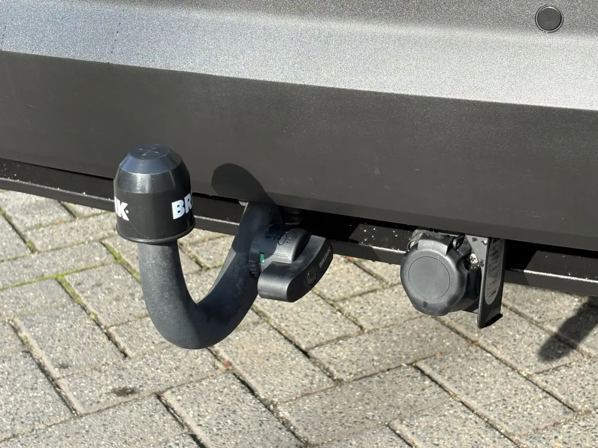 1.5 TSI 150pk Business Edition NL-AUTO/TREKHAAK/CARPLAY/CAMERA