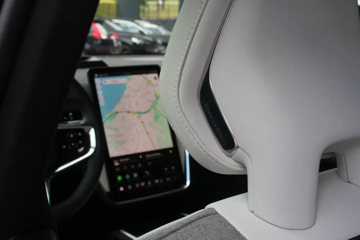 Twin Motor Ultra 7p. 111 kWh | Full Option! | Luchtvering | Bowers&Wilkins | Pilot Assist | 22" Velgen