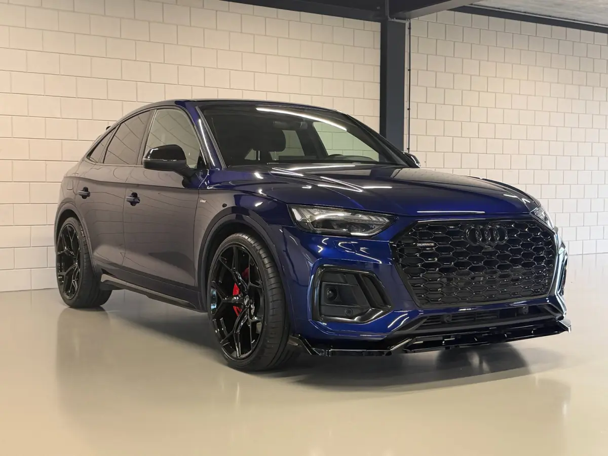 50 TFSI e quattro Competition Black Optic SQ5 | 1E EIG | DEALER | ADAPT. CRUISE | CARPLAY | CAMERA | S-LINE