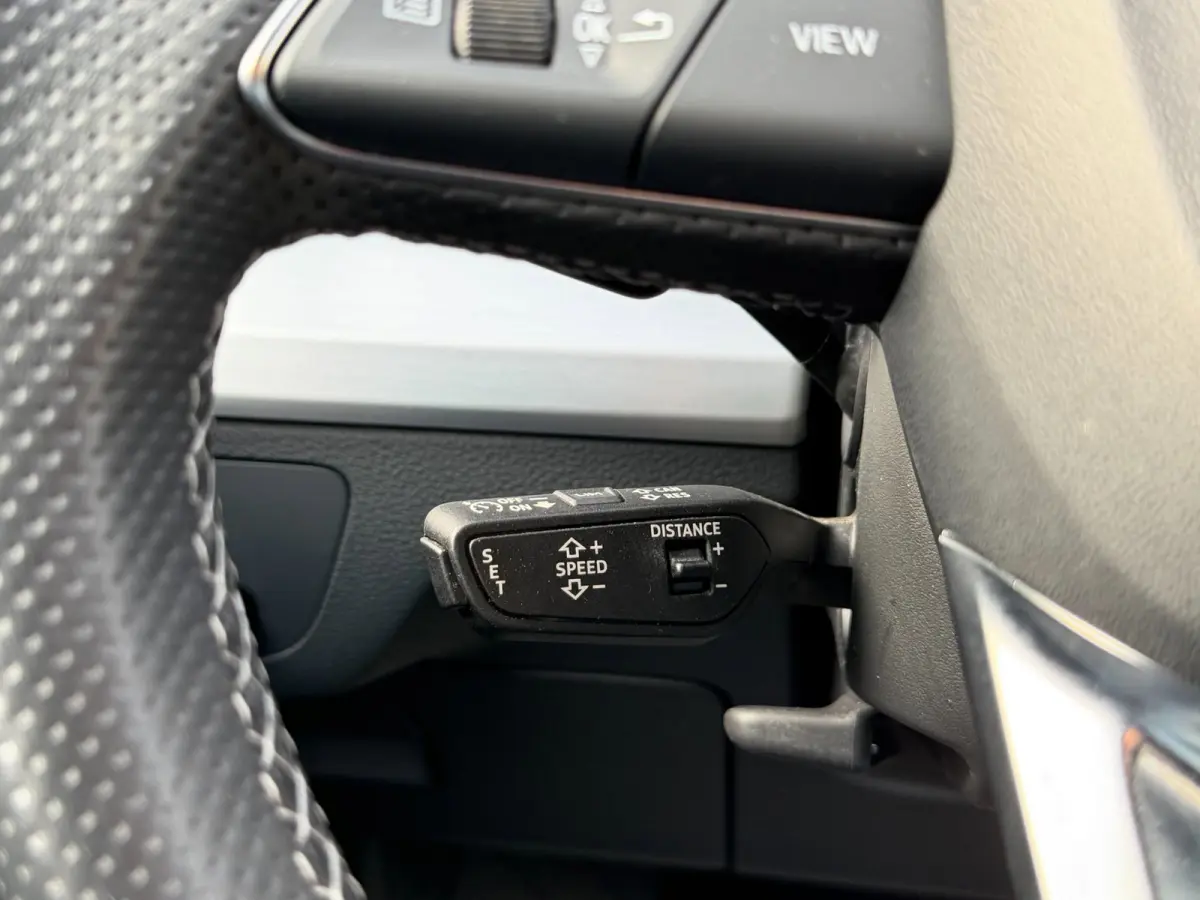 50 TFSI e quattro Competition Black Optic SQ5 | 1E EIG | DEALER | ADAPT. CRUISE | CARPLAY | CAMERA | S-LINE