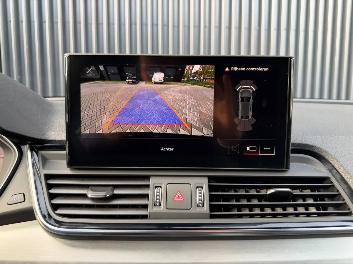50 TFSI e quattro Competition Black Optic SQ5 | 1E EIG | DEALER | ADAPT. CRUISE | CARPLAY | CAMERA | S-LINE