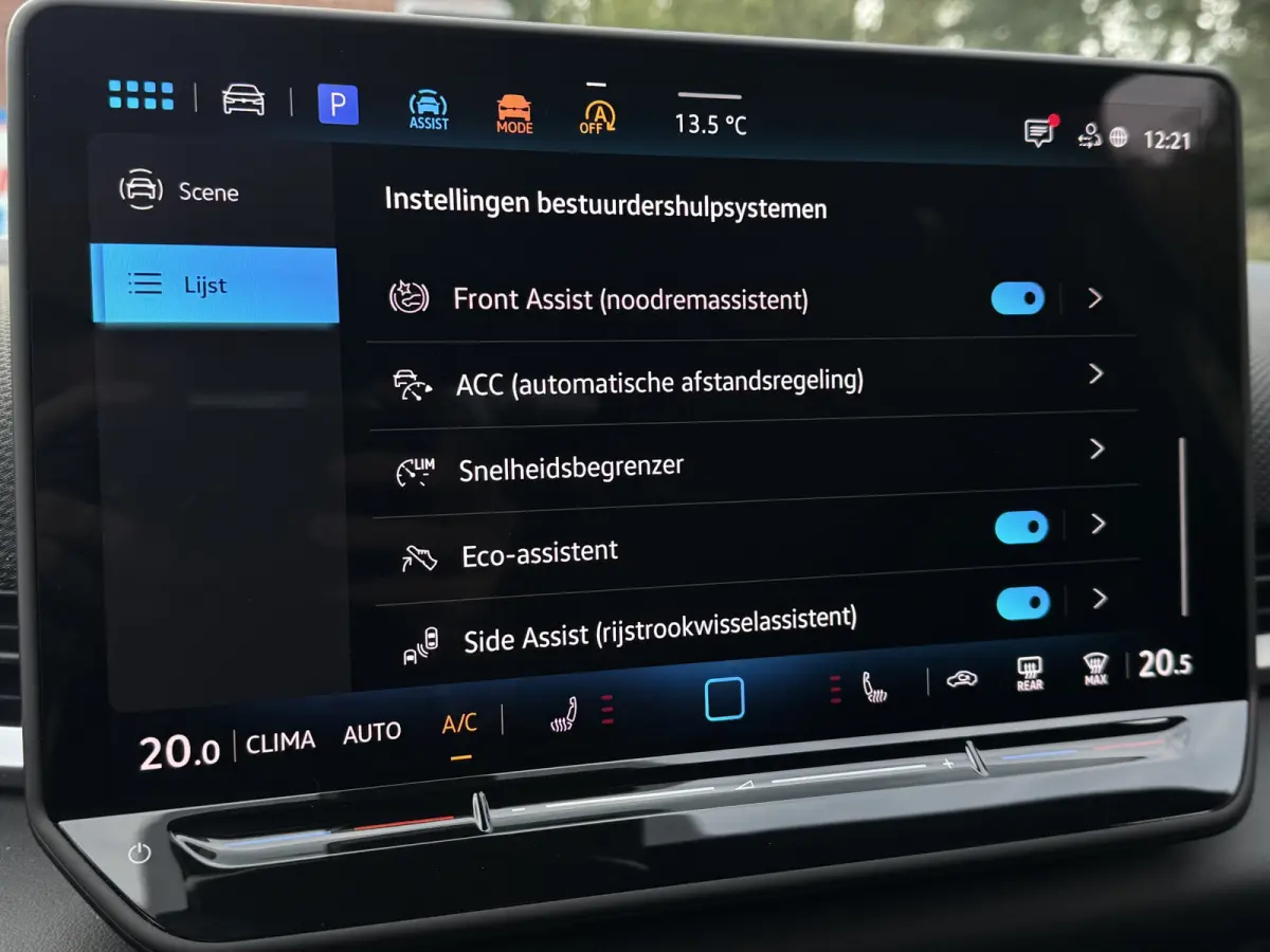 1.5 eTSI 150PK DSG R-LINE SPORT CAMERA/CARPLAY/IQ-LIGHT