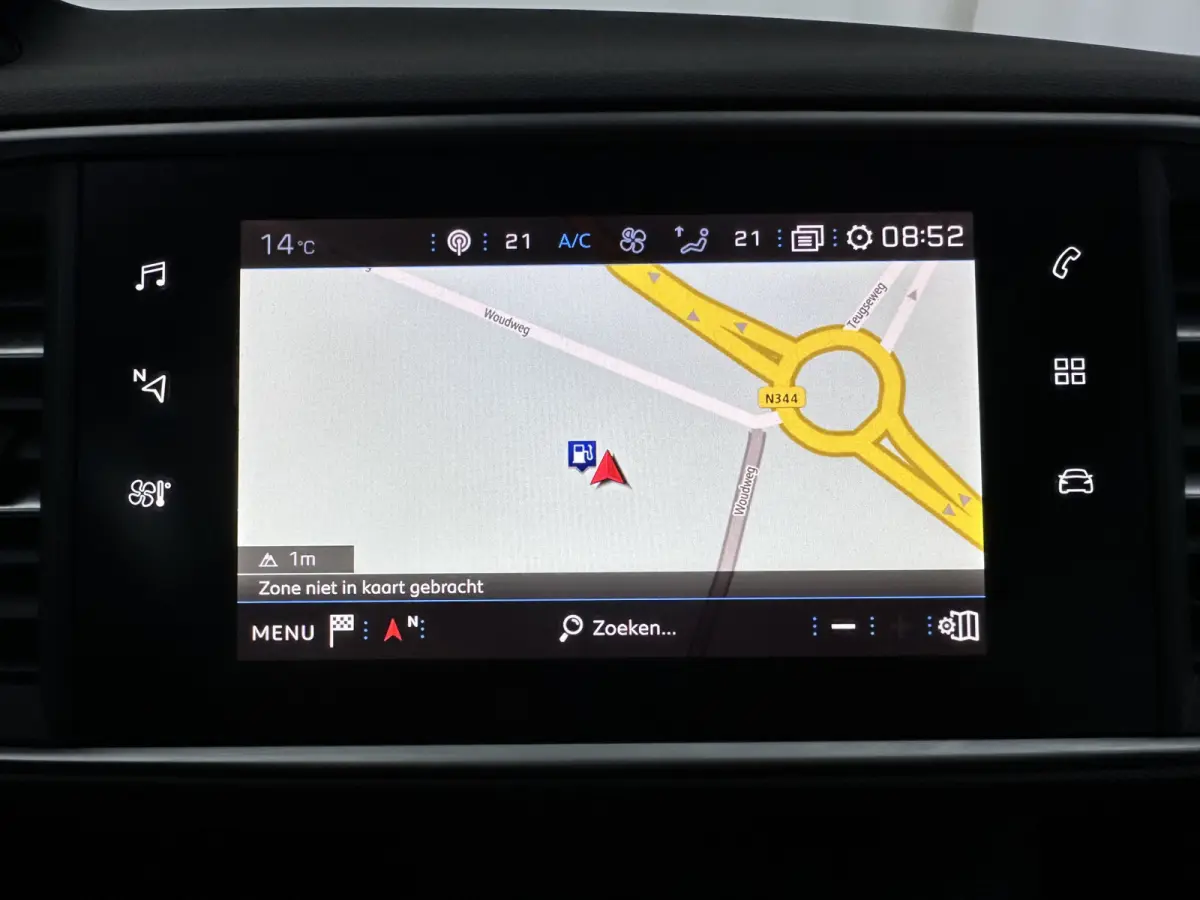 1.5 BlueHDi Blue Lease Premium (INCL.BTW) *PANO | LEATHER-MICROFIBRE | FULL-LED | DENON-AUDIO | BLIND-SPOT | SPORT-SEATS | NAVI-FULLMAP | KEYLESS | DAB | LANE-ASSIST | CAMERA | ECC | CARPLAY