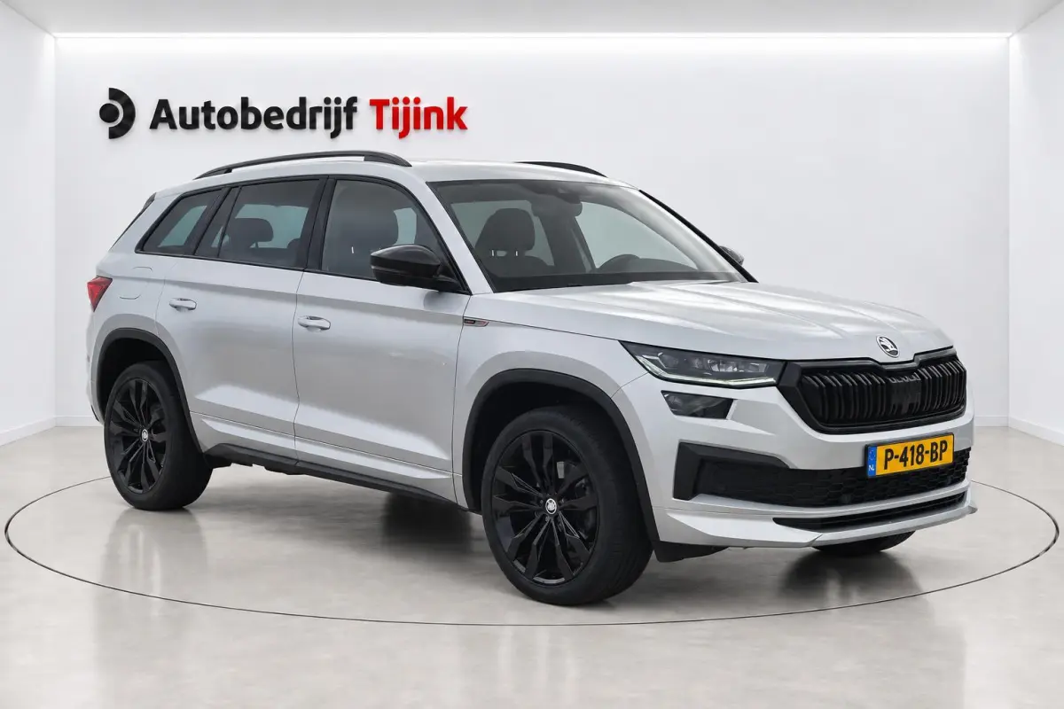 1.5 TSI Sportline Business | LED | Trekhaak | Sportstoelen | Camera | Stoel- & stuurverwarming | ACC | Elek. stoel + mermory | Black pack |