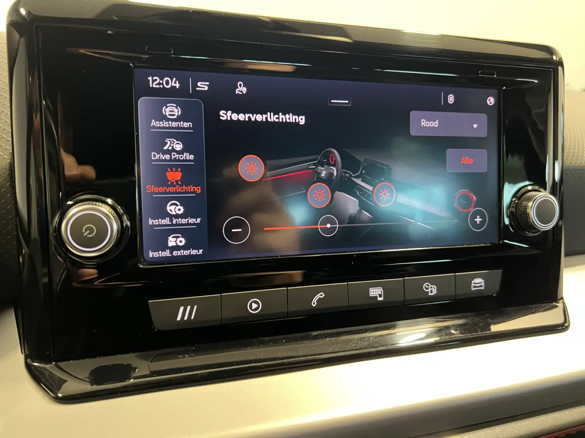 1.0 EcoTSI FR | Android/Apple Carplay | LM Velgen 17" | Cruise Control | PDC Voor en Achter | Full LED Verlichting | Airco |