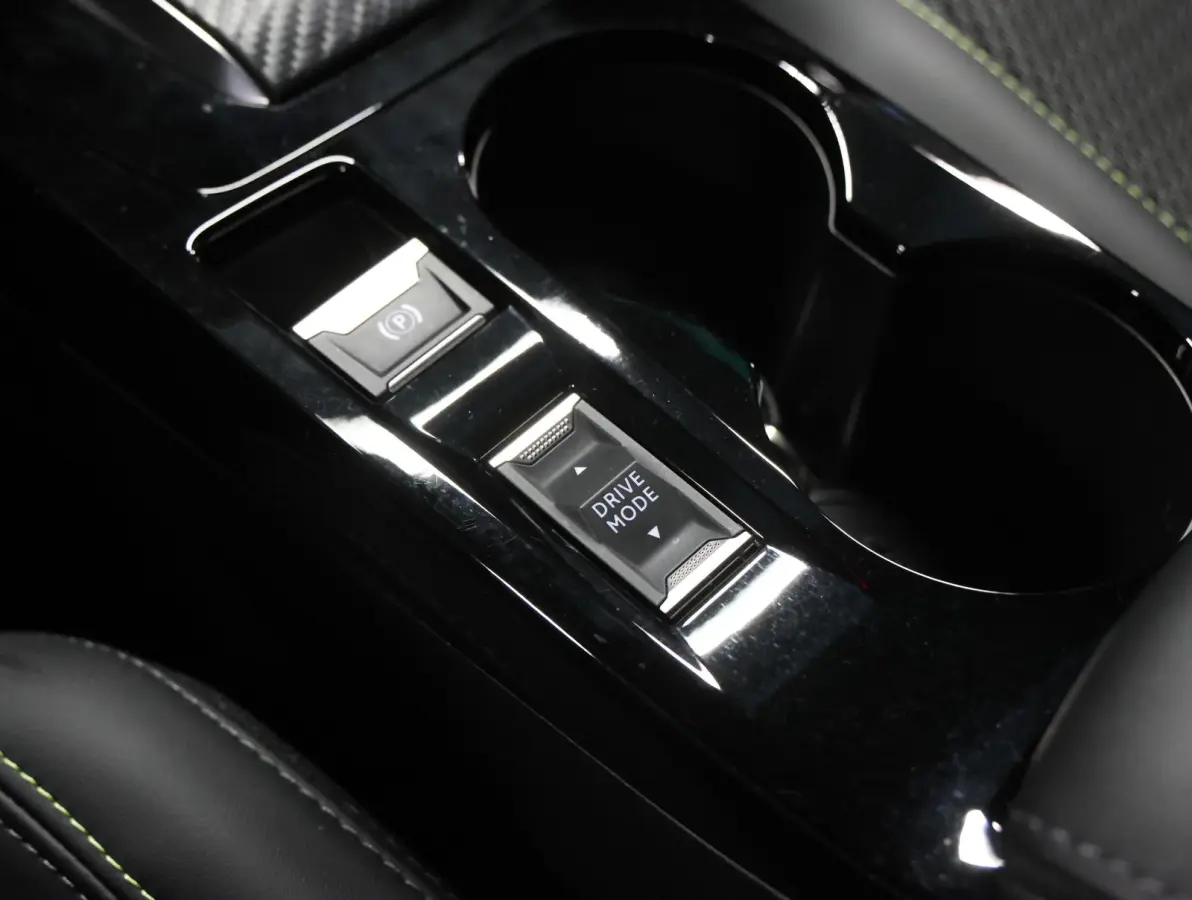 EV GT Avantage 54 kWh 156PK | AppleCarPlay/AndroidAuto | Climate Control | Adaptive Cruise Control | 360'Camera | FULL LED | Navigatie | LMV | Parkeersensoren | Privacy Glass | Isofix | Two-