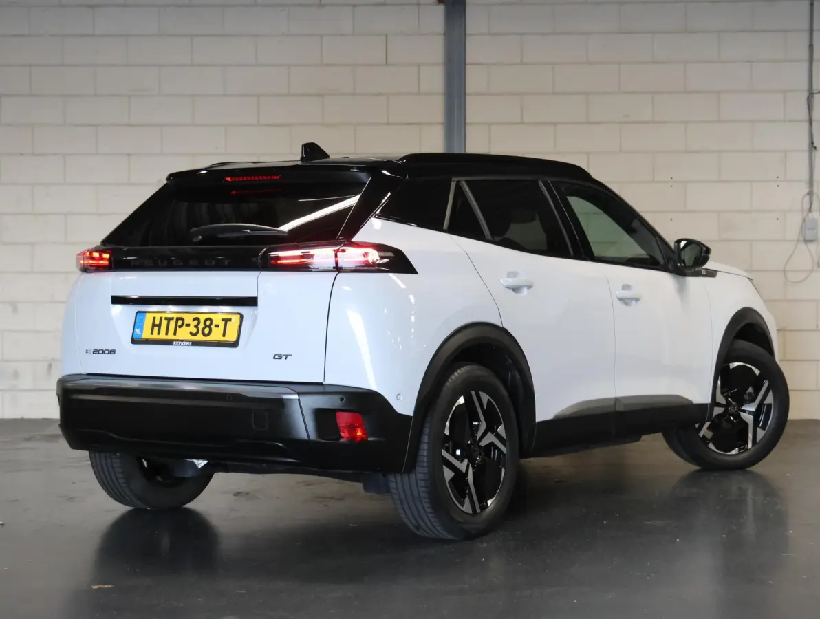 EV GT Avantage 54 kWh 156PK | AppleCarPlay/AndroidAuto | Climate Control | Adaptive Cruise Control | 360'Camera | FULL LED | Navigatie | LMV | Parkeersensoren | Privacy Glass | Isofix | Two-