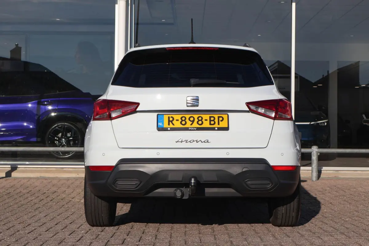 1.0 TSI 95pk Style | Trekhaak | Climate Control | PDC | Carplay