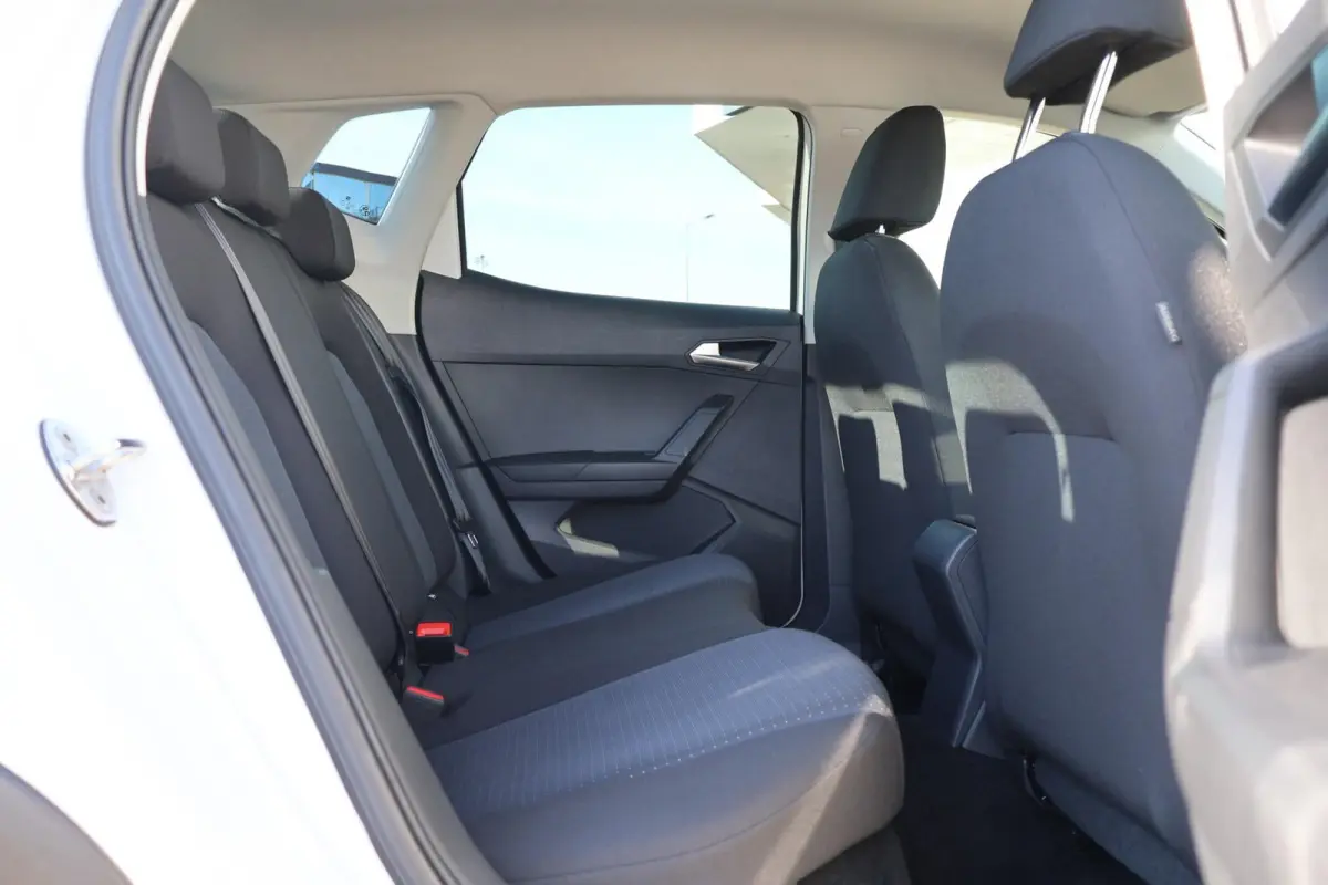 1.0 TSI 95pk Style | Trekhaak | Climate Control | PDC | Carplay