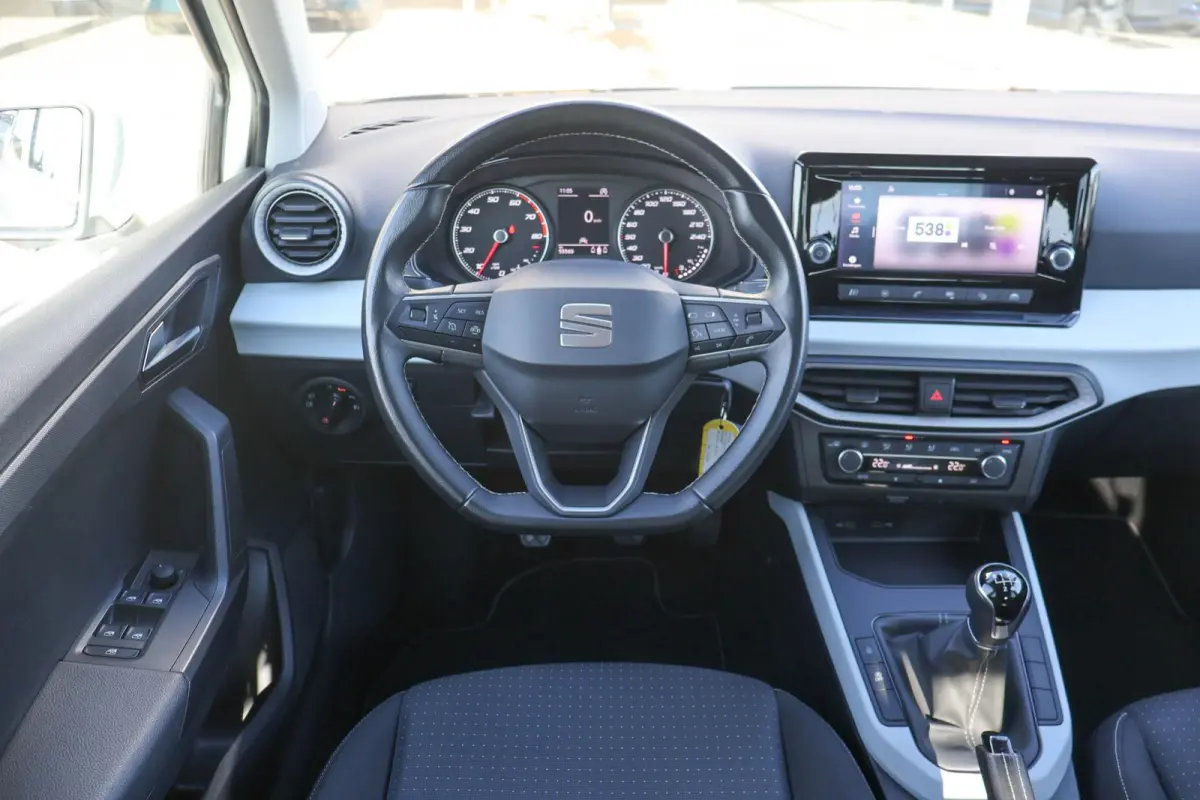 1.0 TSI 95pk Style | Trekhaak | Climate Control | PDC | Carplay