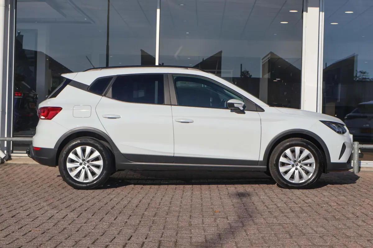 1.0 TSI 95pk Style | Trekhaak | Climate Control | PDC | Carplay